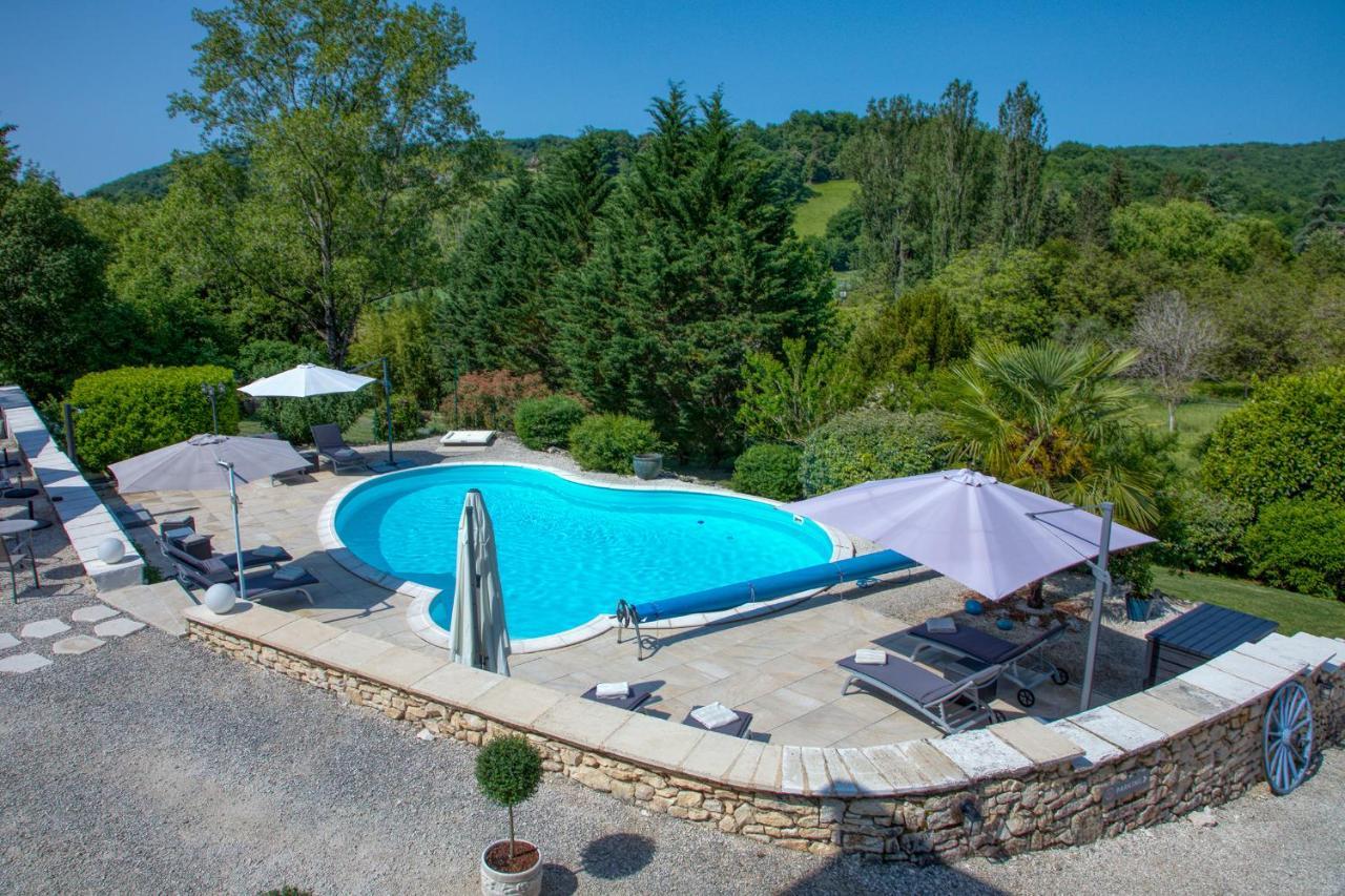 Domaine Des Pierres Blanches - Gite La Salamandre Villa Carlux Bagian luar foto